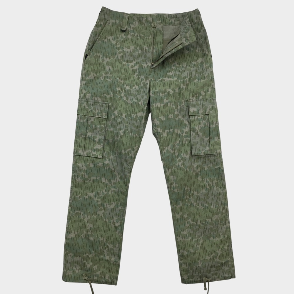 Nike SB Mens Green Raindrop Camo Cargo Pants Skateboarding Ripstop Size 30